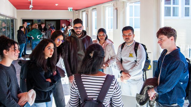 Events in subject-specific small groups with first-semester tutors